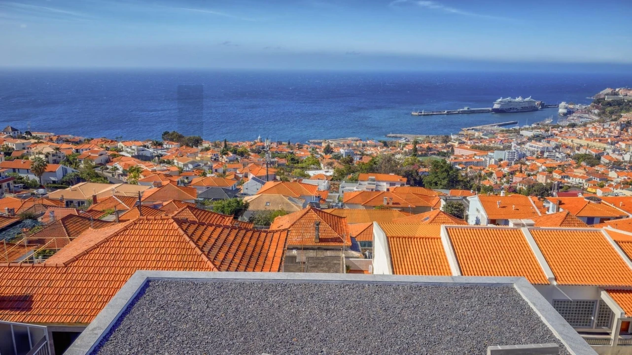 Apartamento T2 para Venda em Funchal (Santa Maria Maior) Foto 13
