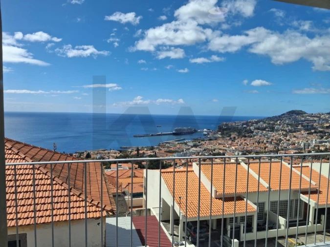 Apartamento T2 para Venda em Funchal (Santa Maria Maior) Foto 8