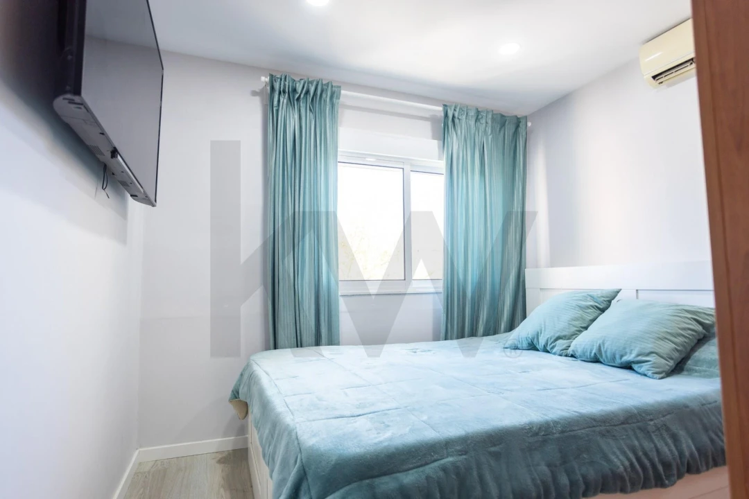 Apartamento T4 para Venda em Santo Antonio da Charneca Foto 25