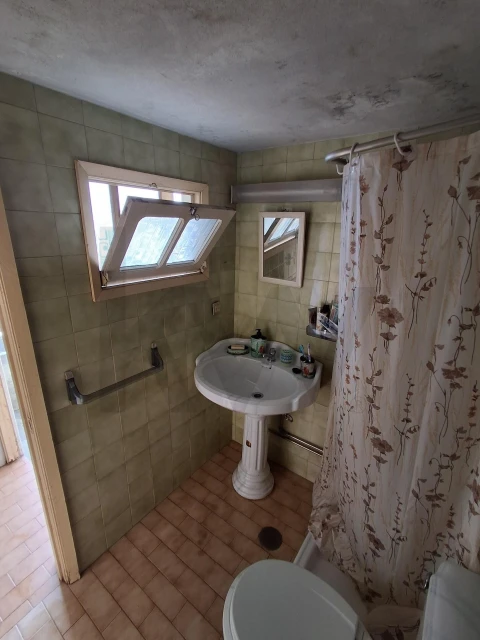 Moradia T3 para Venda em Santa Marinha do Zezere