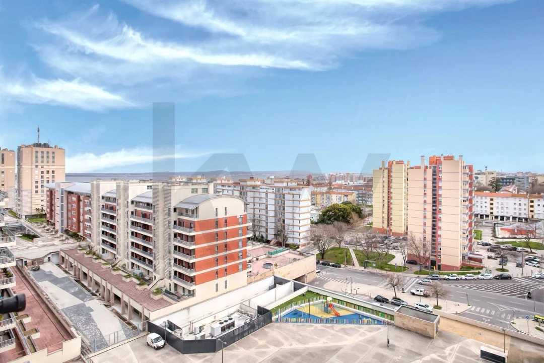 Apartamento T2 para Venda em Olivais Foto 39