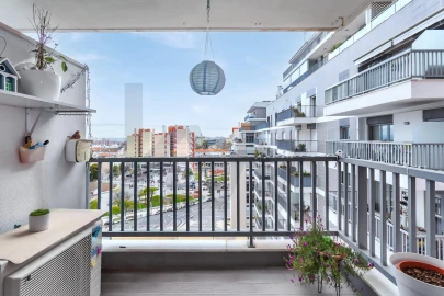 Apartamento T2 para Venda em Olivais