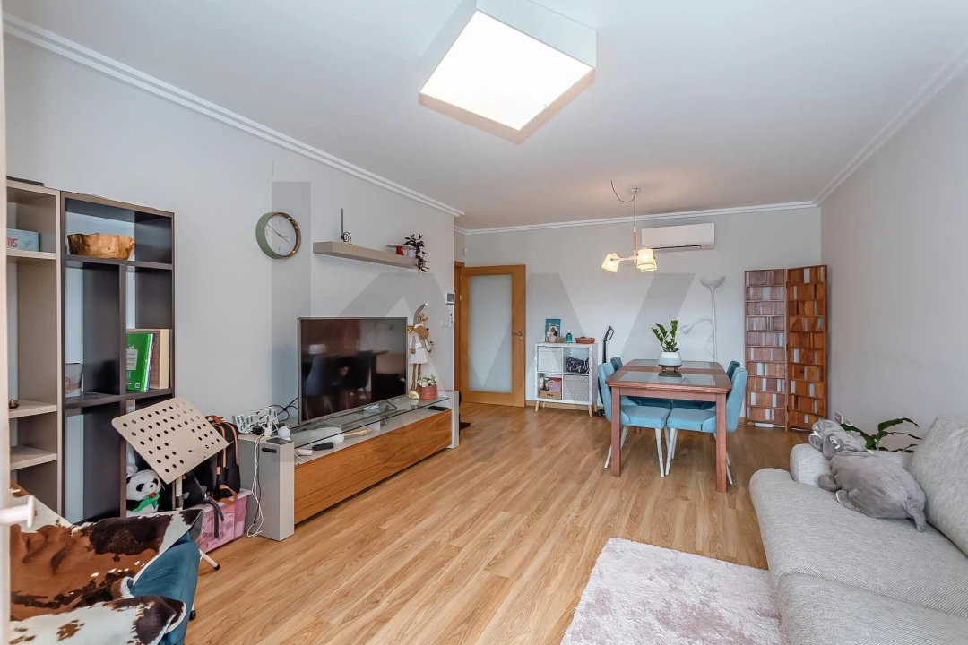 Apartamento T2 para Venda em Olivais Foto 14