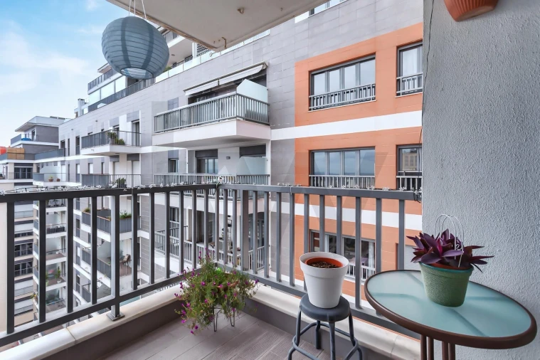 Apartamento T2 para Venda em Olivais Foto 18