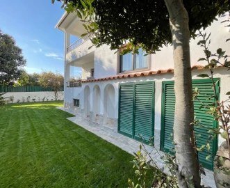 Moradia T6 para Arrendamento em Cascais e Estoril