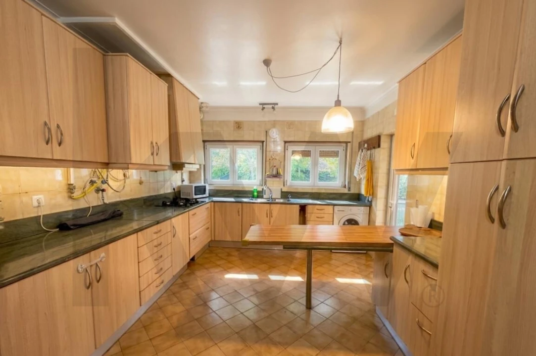 Moradia T6 para Arrendamento em Cascais e Estoril Foto 9