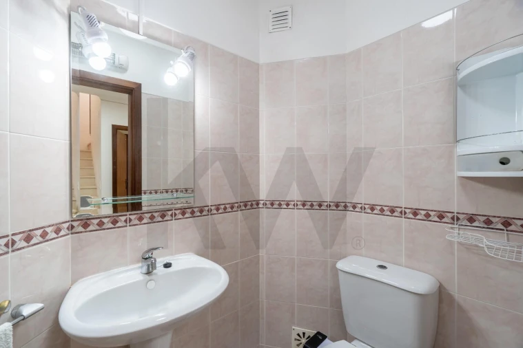 Apartamento T2 para Venda em Loule (São Clemente) Foto 8