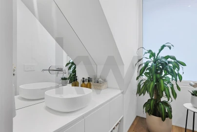 Apartamento T3 para Venda em Lordelo do Ouro e Massarelos