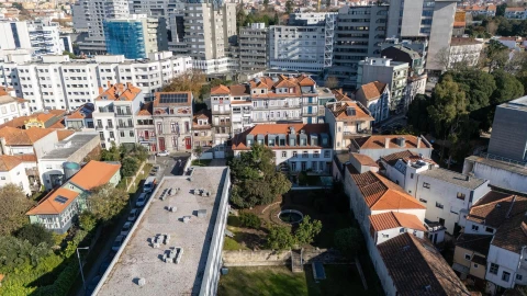 Apartamento T3 para Venda em Lordelo do Ouro e Massarelos