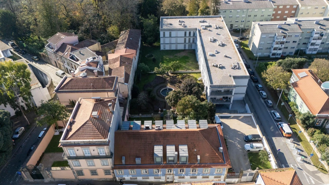 Apartamento T3 para Venda em Lordelo do Ouro e Massarelos Foto 37