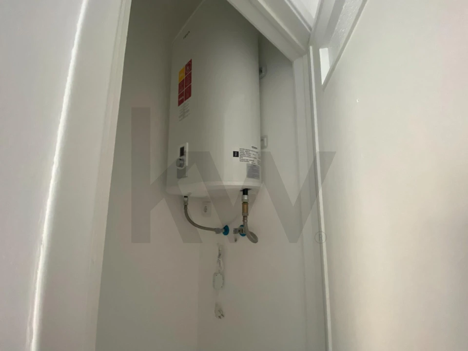 Apartamento T2 para Arrendamento em Benfica Foto 4