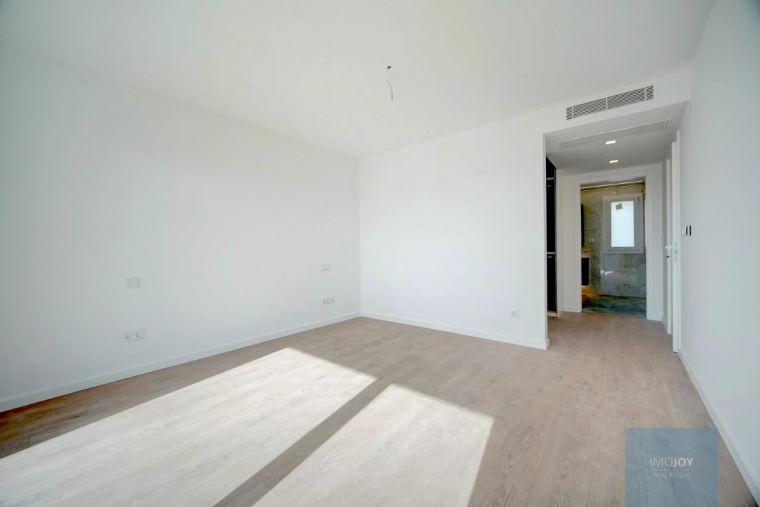 Moradia T4 para Venda em Alcabideche Foto 28