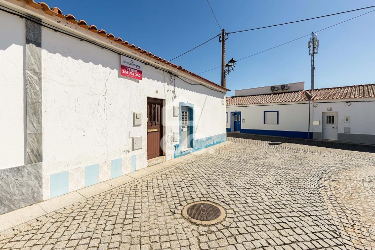 Moradia T3 para Venda em Portel Foto 38