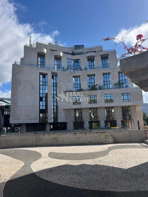 Escritório para Arrendamento em Funchal (Se)