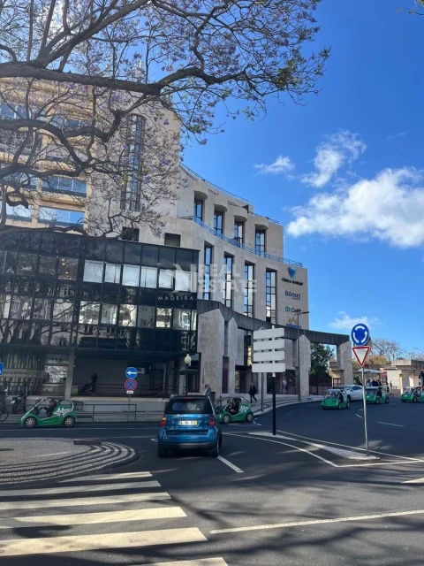 Escritório para Arrendamento em Funchal (Se)