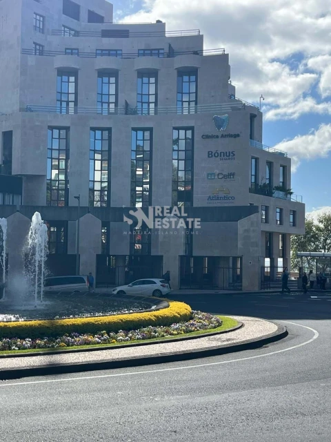 Escritório para Arrendamento em Funchal (Se)