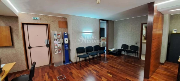 Escritório para Arrendamento em Funchal (Se)