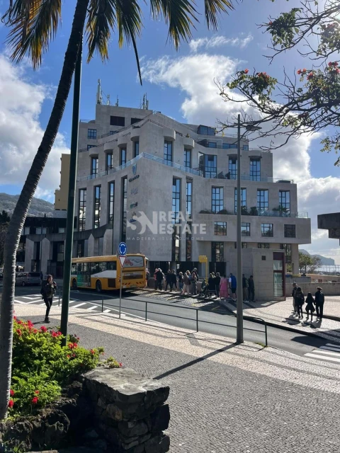 Escritório para Arrendamento em Funchal (Se)