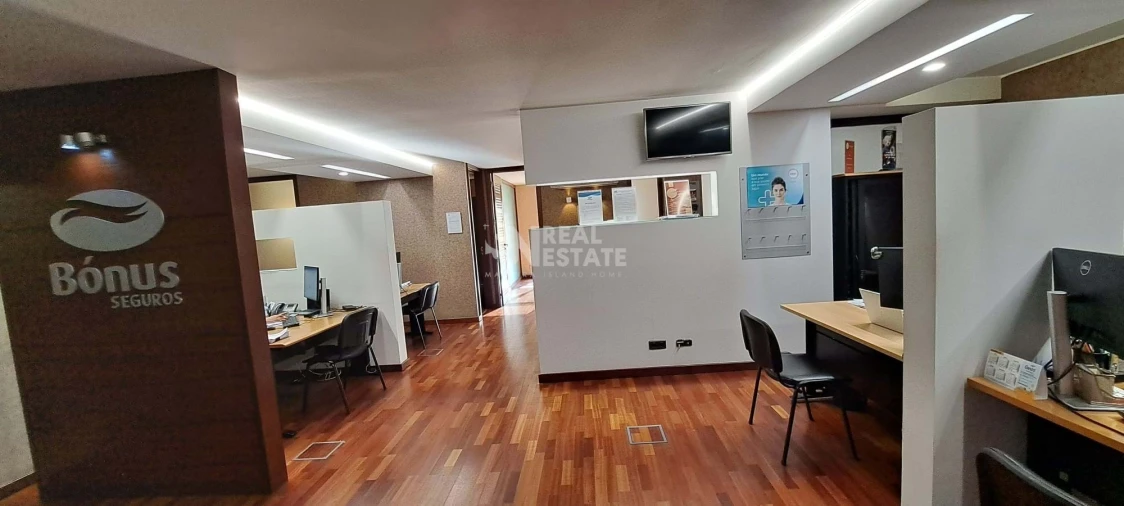 Escritório para Arrendamento em Funchal (Se) Foto 13