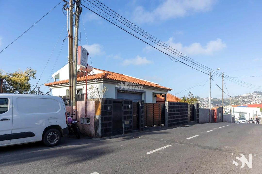 Moradia T3 para Venda em Imaculado Coração de Maria Foto 3