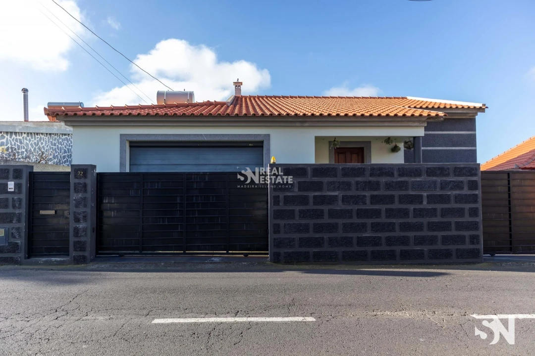 Moradia T3 para Venda em Imaculado Coração de Maria Foto 1