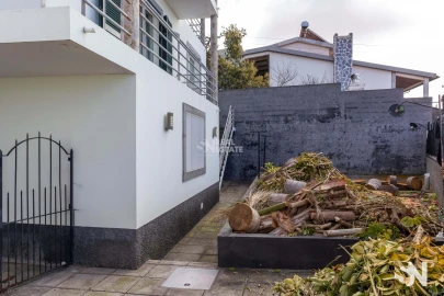 Moradia T3 para Venda em Imaculado Coração de Maria