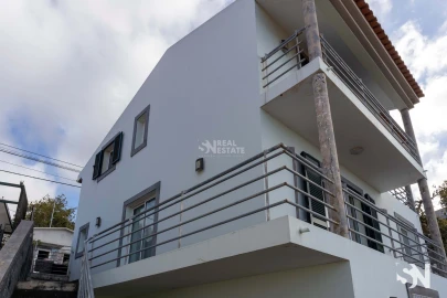 Moradia T3 para Venda em Imaculado Coração de Maria