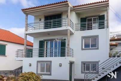 Moradia T3 para Venda em Imaculado Coração de Maria