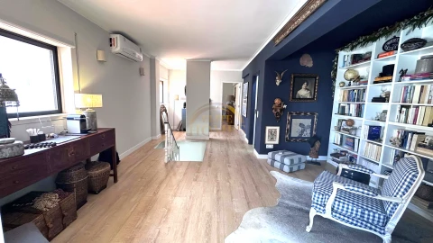 Apartamento T4 para Venda em Cascais e Estoril