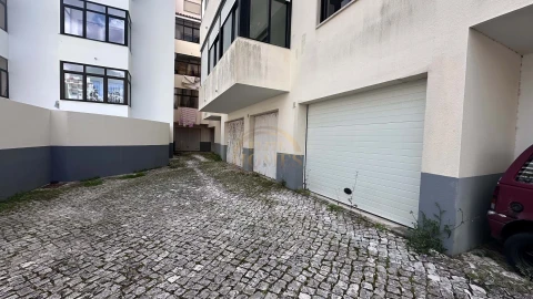 Apartamento T4 para Venda em Cascais e Estoril