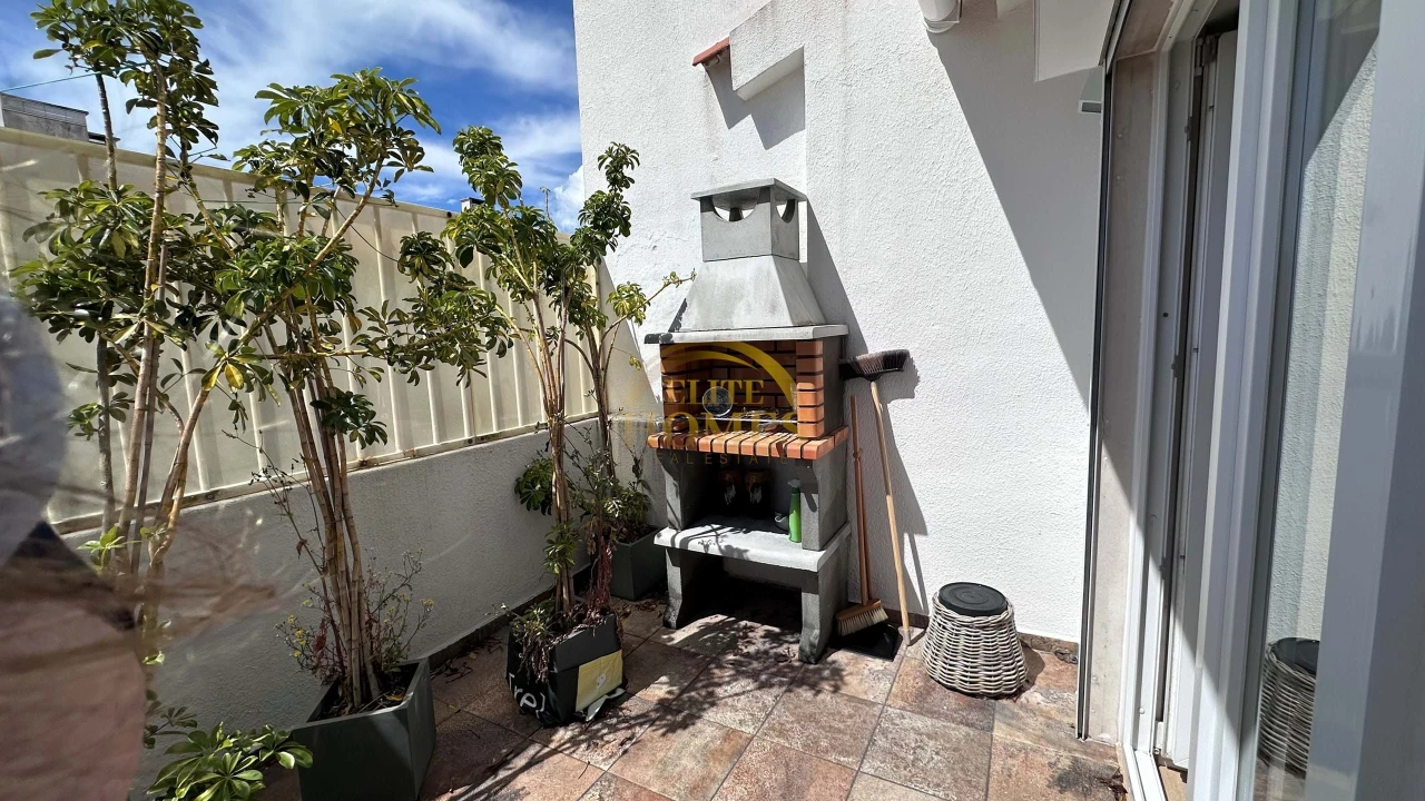 Apartamento T4 para Venda em Cascais e Estoril Foto 29