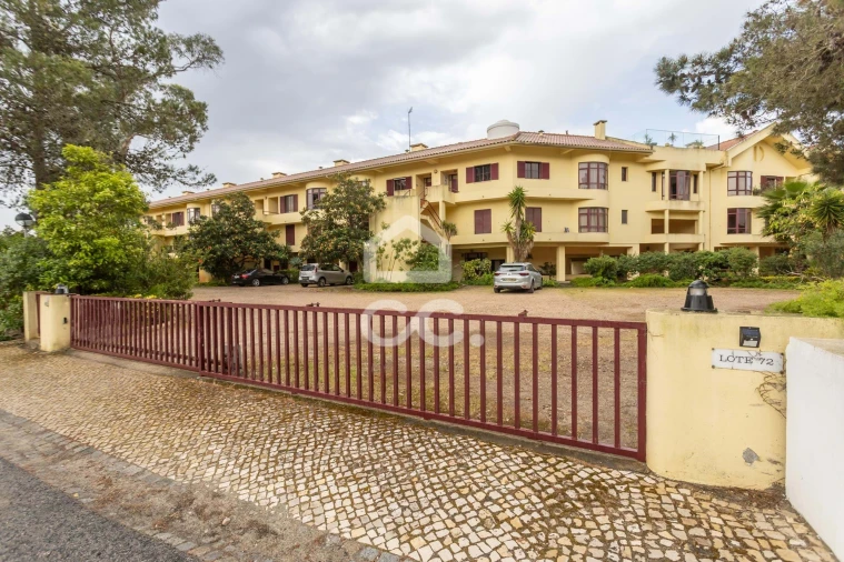 Apartamento T2 para Venda em Carvalhal Foto 49