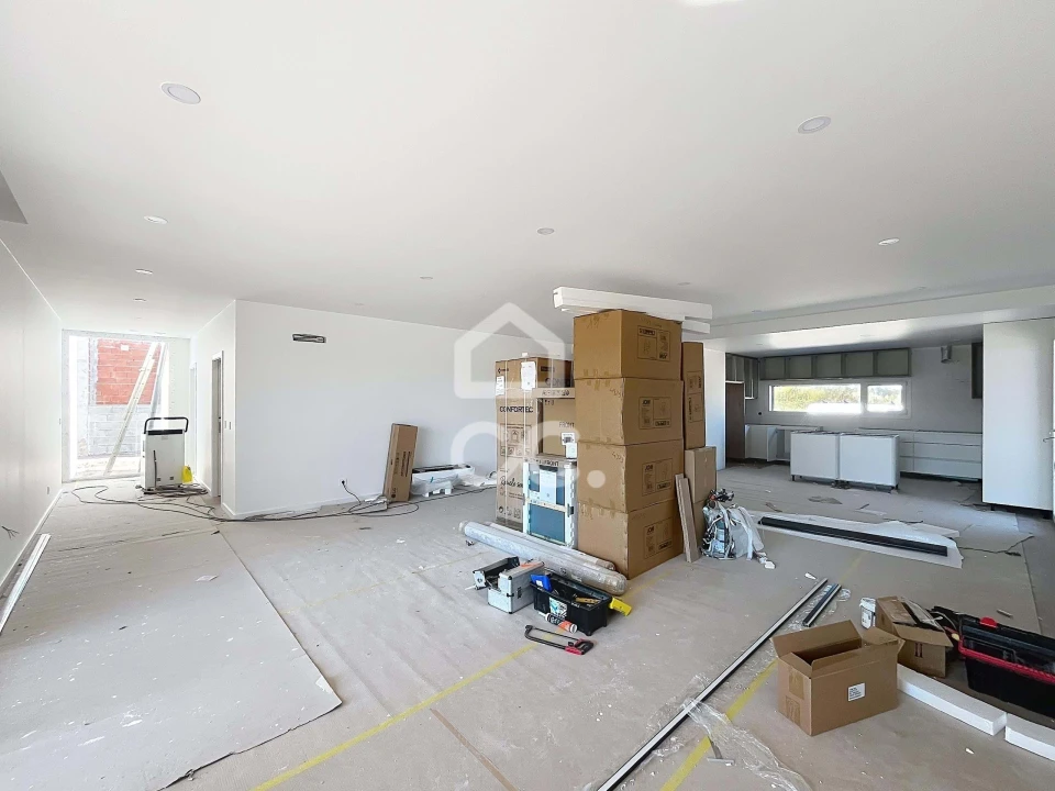 Moradia T4 para Venda em Tornada e Salir do Porto Foto 8