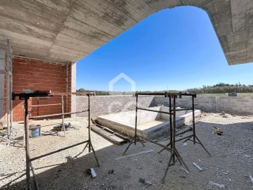 Moradia T4 para Venda em Tornada e Salir do Porto