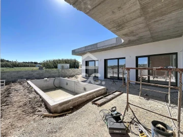 Moradia T4 para Venda em Tornada e Salir do Porto