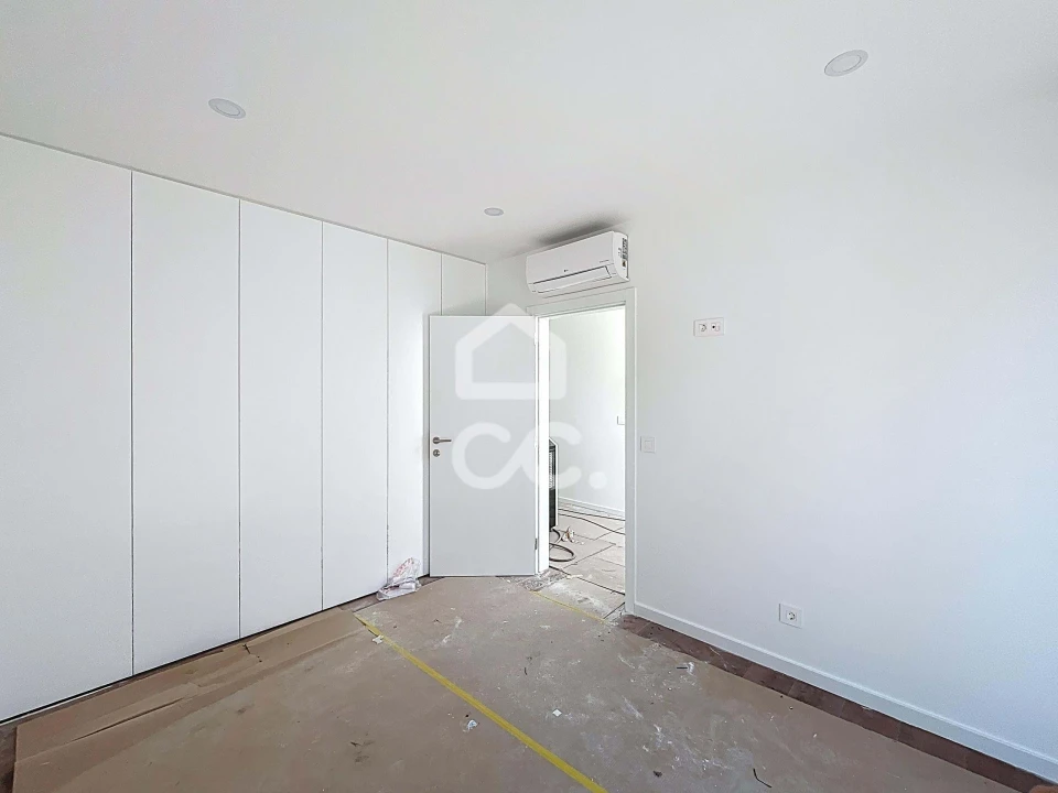 Moradia T4 para Venda em Tornada e Salir do Porto Foto 18