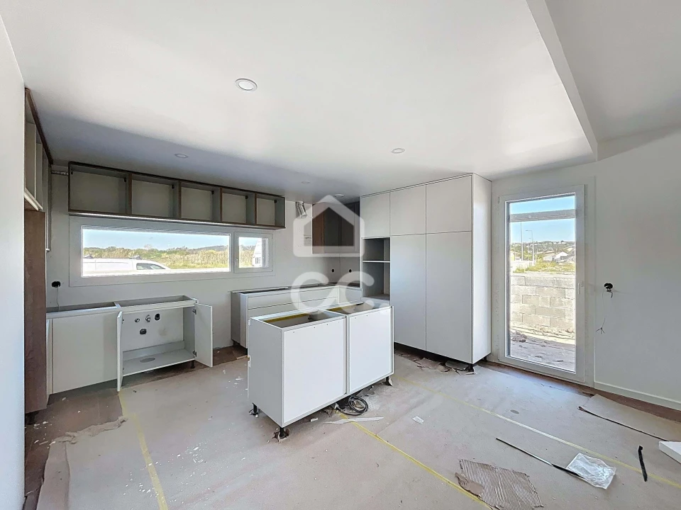 Moradia T4 para Venda em Tornada e Salir do Porto Foto 6