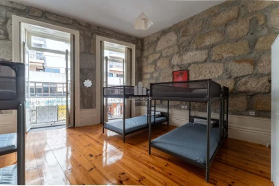 Prédio para Arrendamento em Bonfim