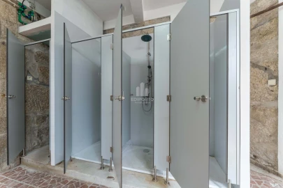 Prédio para Arrendamento em Bonfim