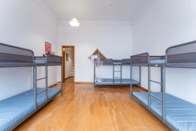 Prédio para Arrendamento em Bonfim