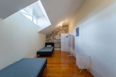 Prédio para Arrendamento em Bonfim