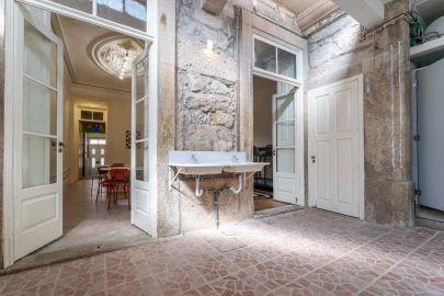 Prédio para Arrendamento em Bonfim