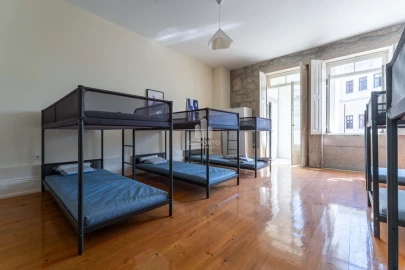 Prédio para Arrendamento em Bonfim