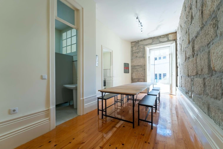 Prédio para Arrendamento em Bonfim Foto 24