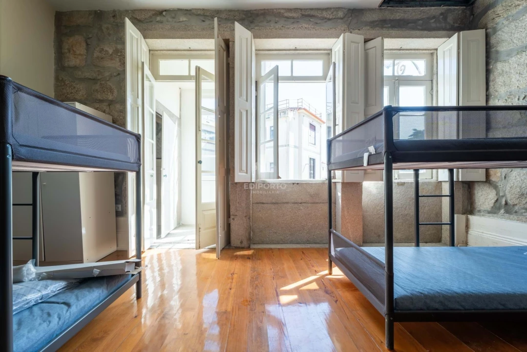 Prédio para Arrendamento em Bonfim Foto 33