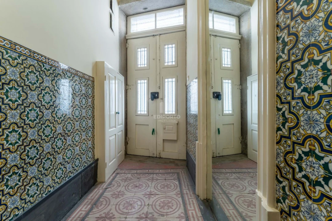 Prédio para Arrendamento em Bonfim Foto 5