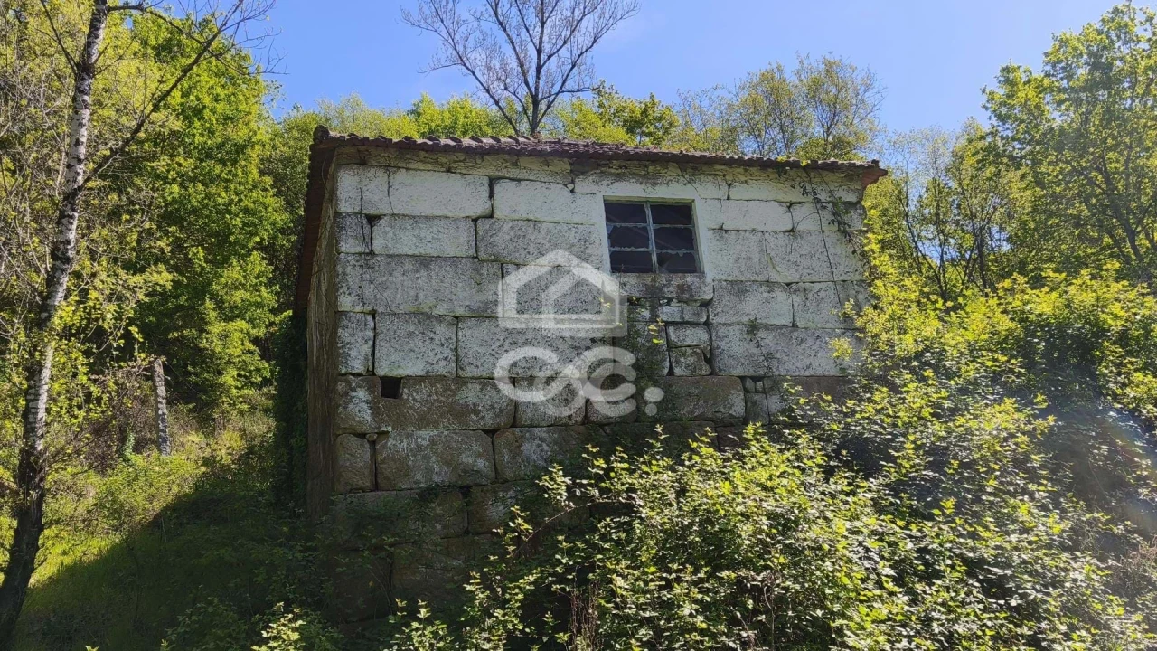 Moradia T2 para Venda em Abragão Foto 7