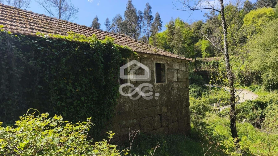 Moradia T2 para Venda em Abragão Foto 6