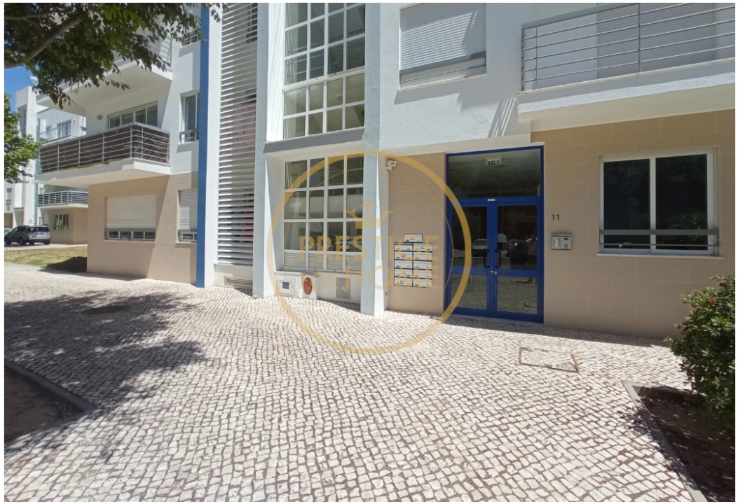 Apartamento T2 para Venda em Loule (São Clemente) Foto 2