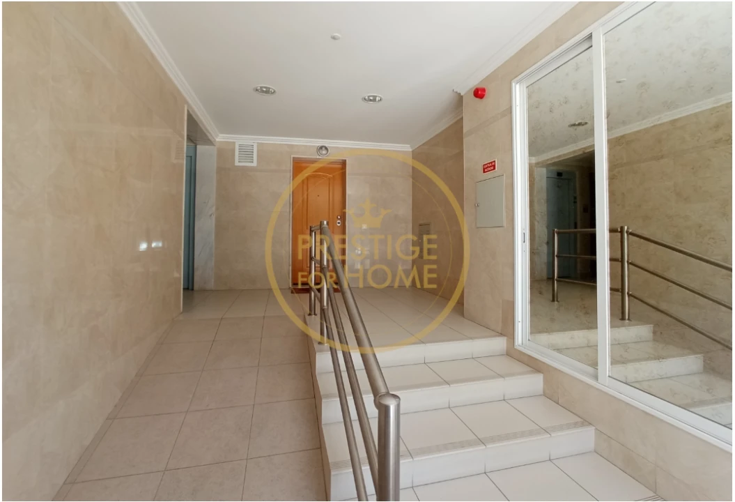 Apartamento T2 para Venda em Loule (São Clemente) Foto 3